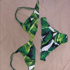 Leaf Print bikini